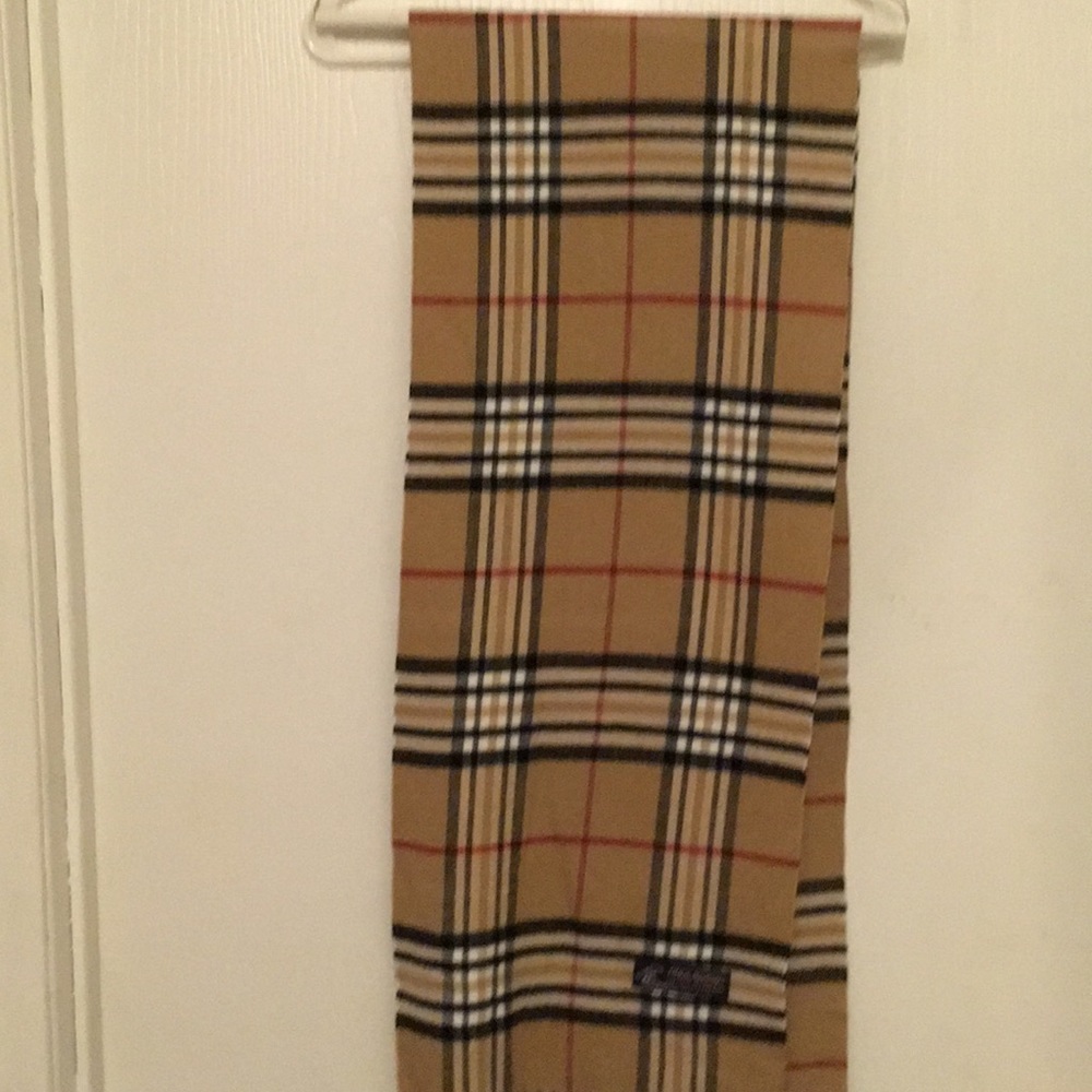 Plaid scarf